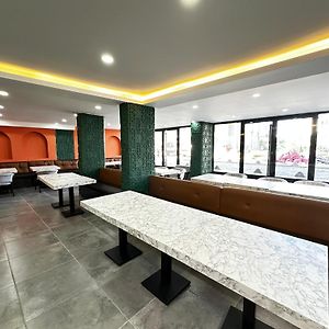 Renaissance Apart Hotel